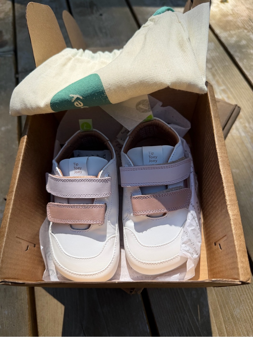 TIP TOEY JOEY GIRL'S LANDY SNEAKERS - WHITE / PINK DREAM / ROSE GOLD 23 M/7 M